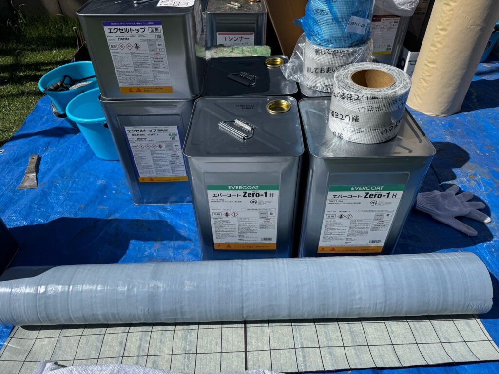 使用材料<br />
→ウレタン防水材料・トップコート材料・自着シート・専用プライマー